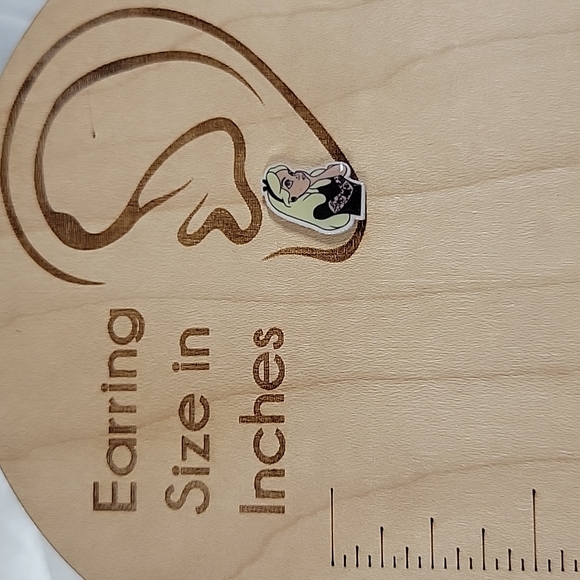 🔥LAST PAIR🔥 Alice Punk Princess Stud Earrings - Picture 5 of 5